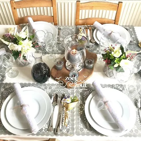 Basalt 6 P Amsterdam And The *